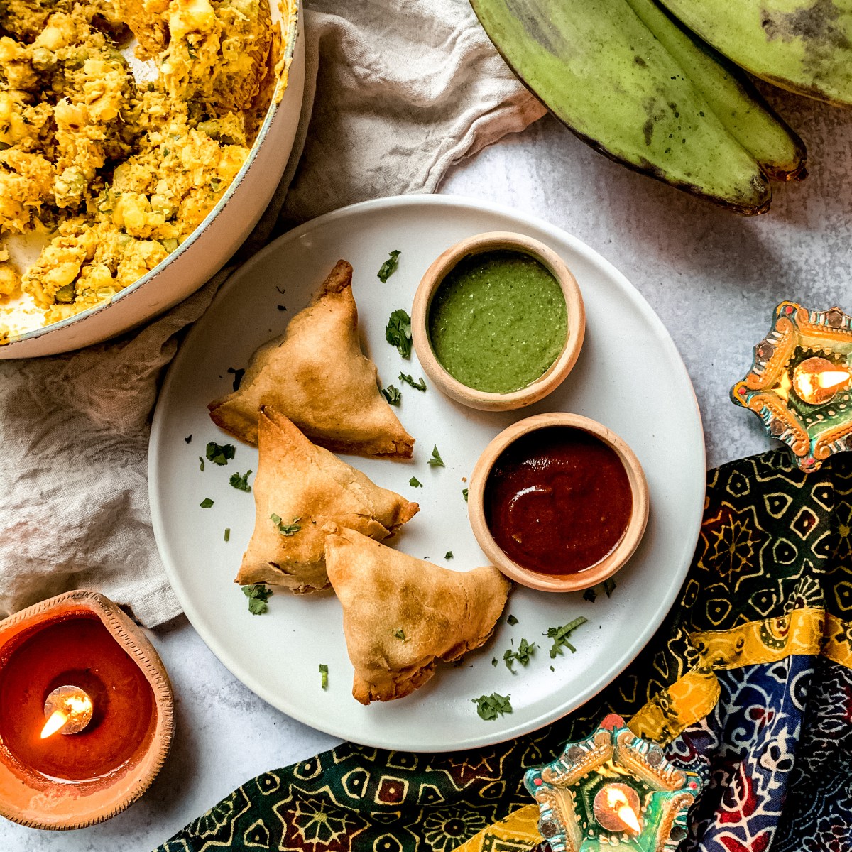 A Healthier Diwali: Baked Traditional&nbsp;Samosas