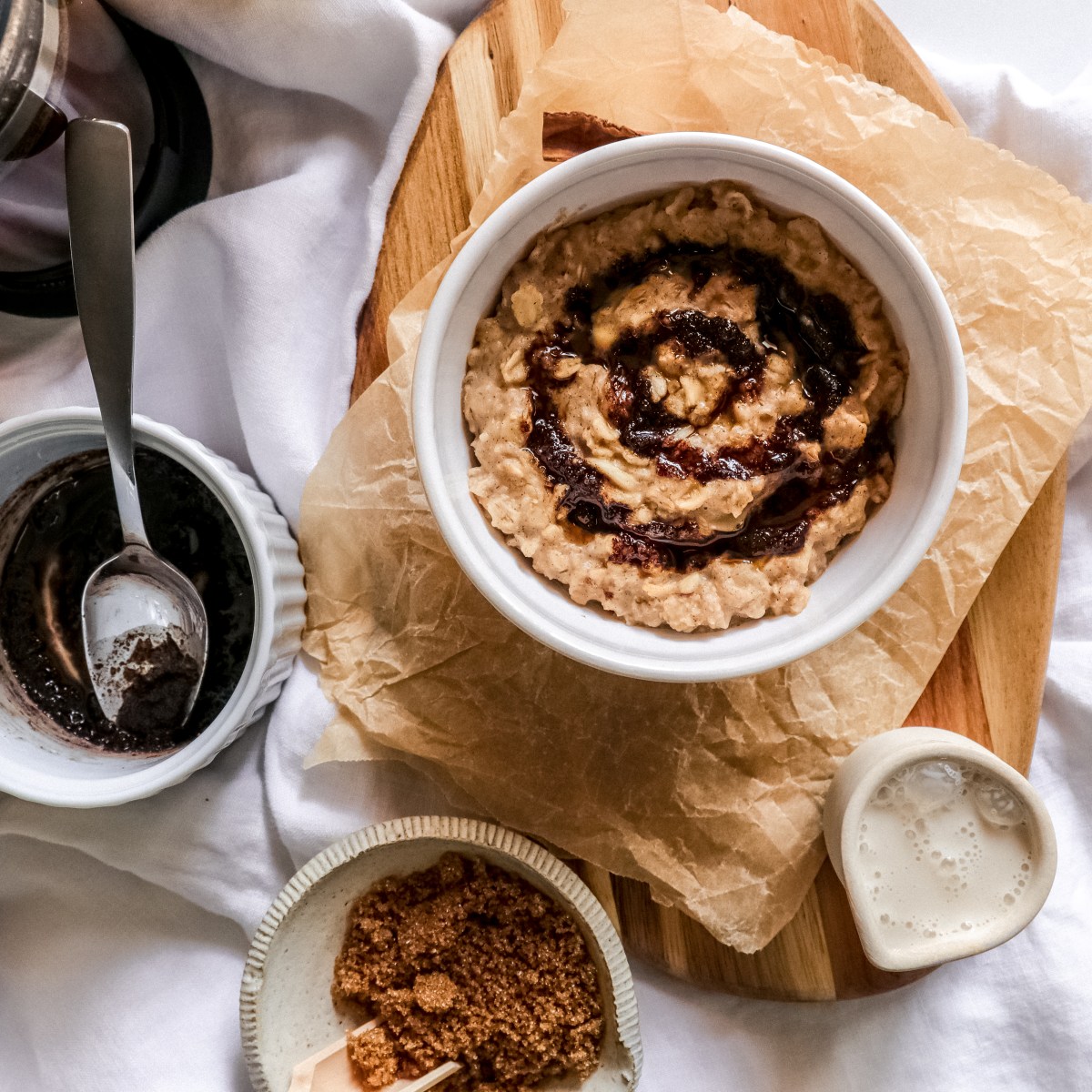 Cardamom Cinnamon Roll Oats |&nbsp;Paryushan