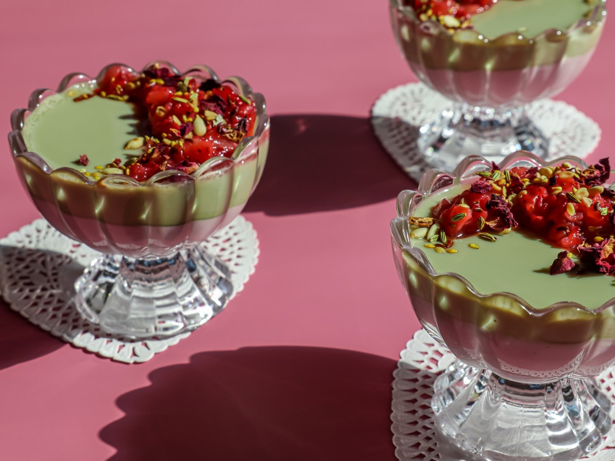 Strawberry Matcha Panna&nbsp;Cotta